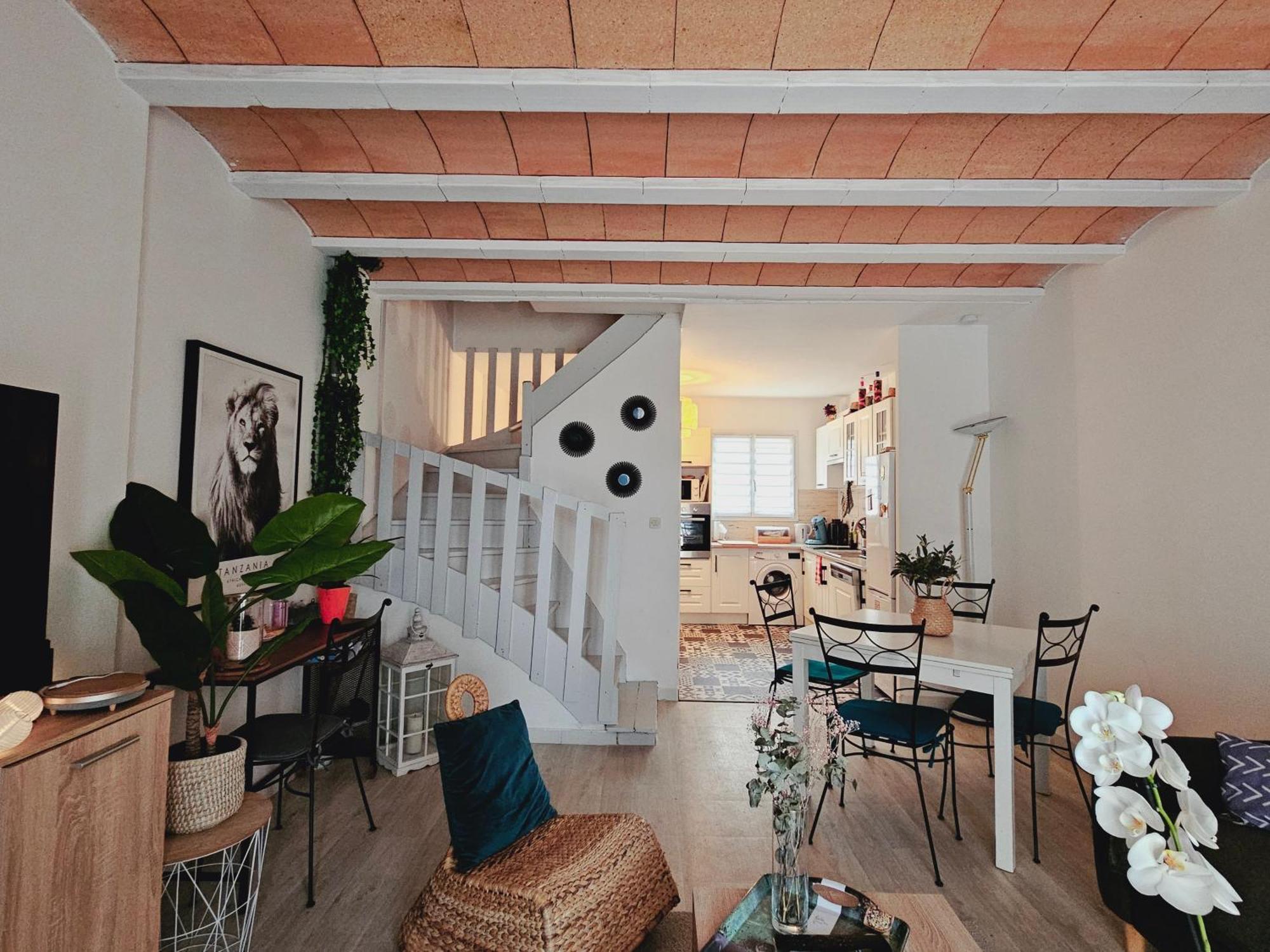 Maison Chaleureuse A Uzès Esterno foto