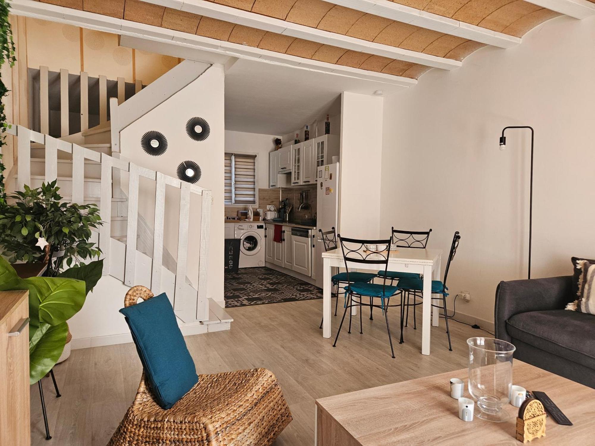 Maison Chaleureuse A Uzès Esterno foto